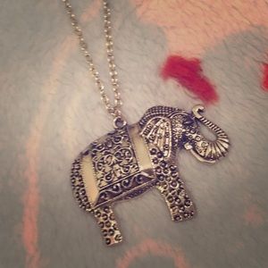 Metal elephant necklace